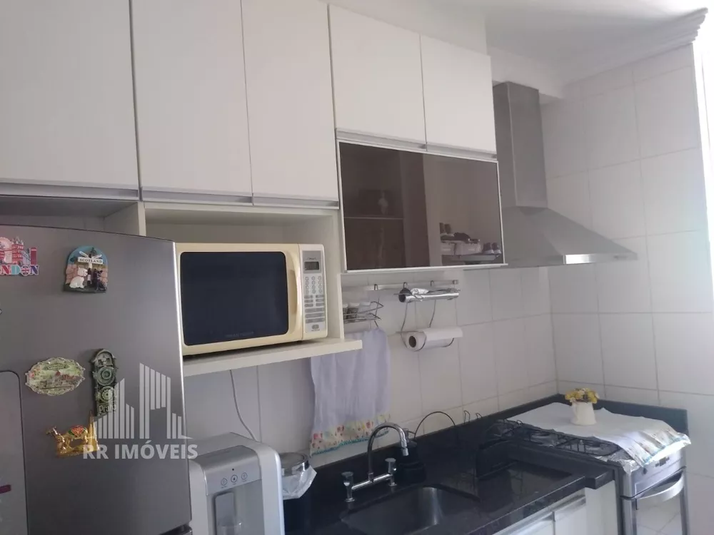 Apartamento à venda com 2 quartos, 72m² - Foto 7