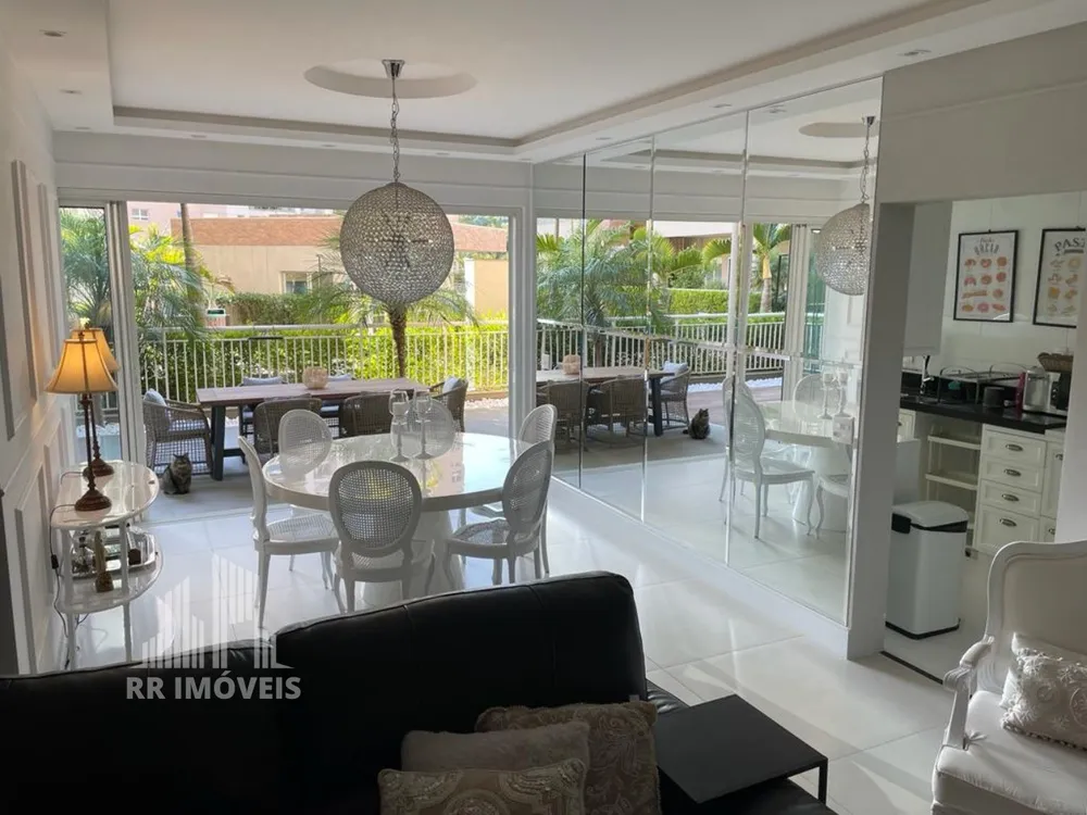 Apartamento, 3 quartos, 200 m² - Foto 1