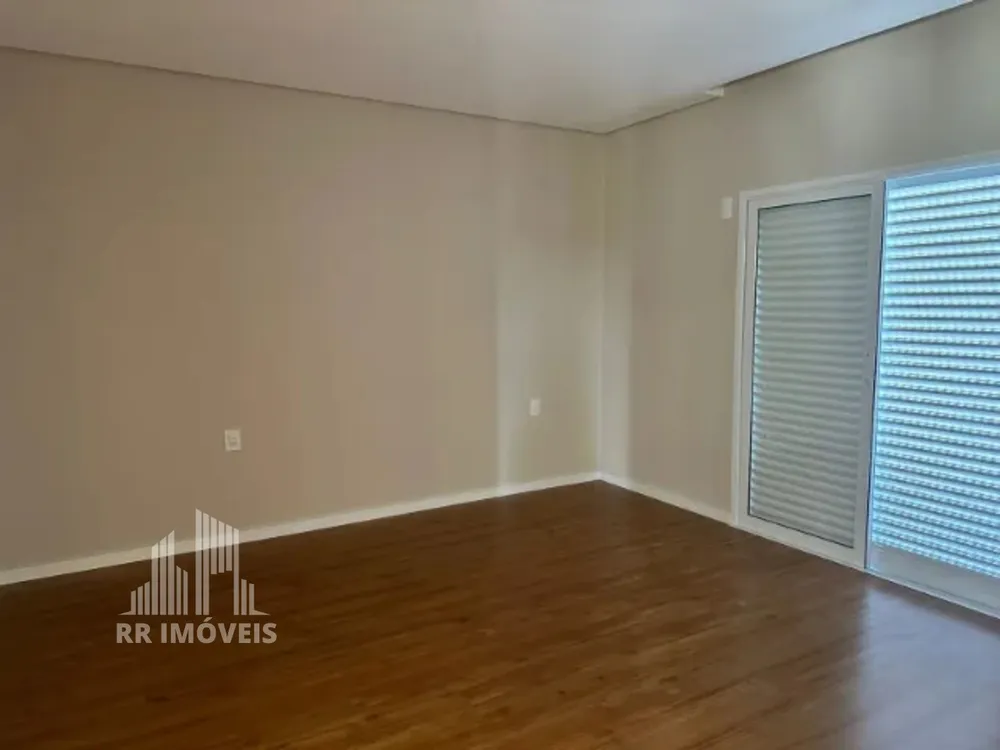Casa, 3 quartos, 234 m² - Foto 9