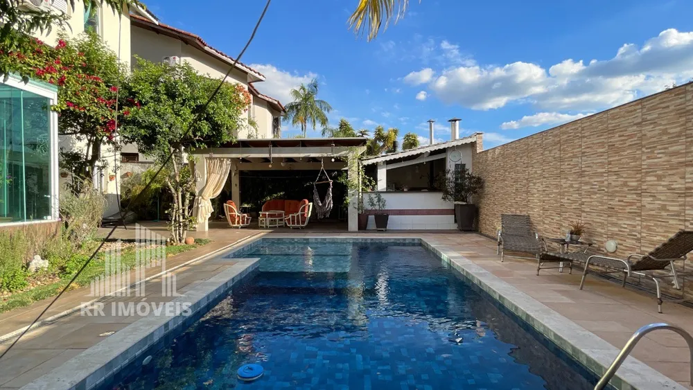 Casa, 4 quartos, 400 m² - Foto 1