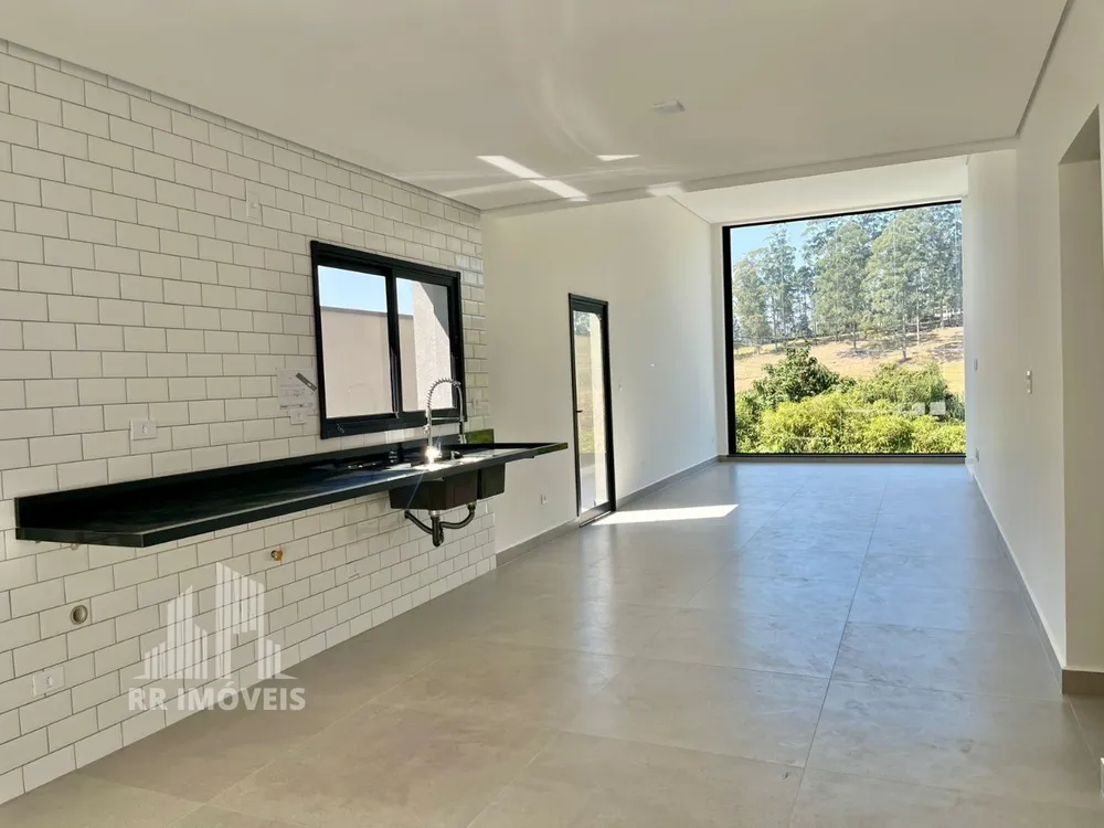 Casa, 4 quartos, 180 m² - Foto 2