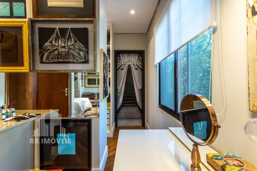 Casa, 4 quartos, 500 m² - Foto 1