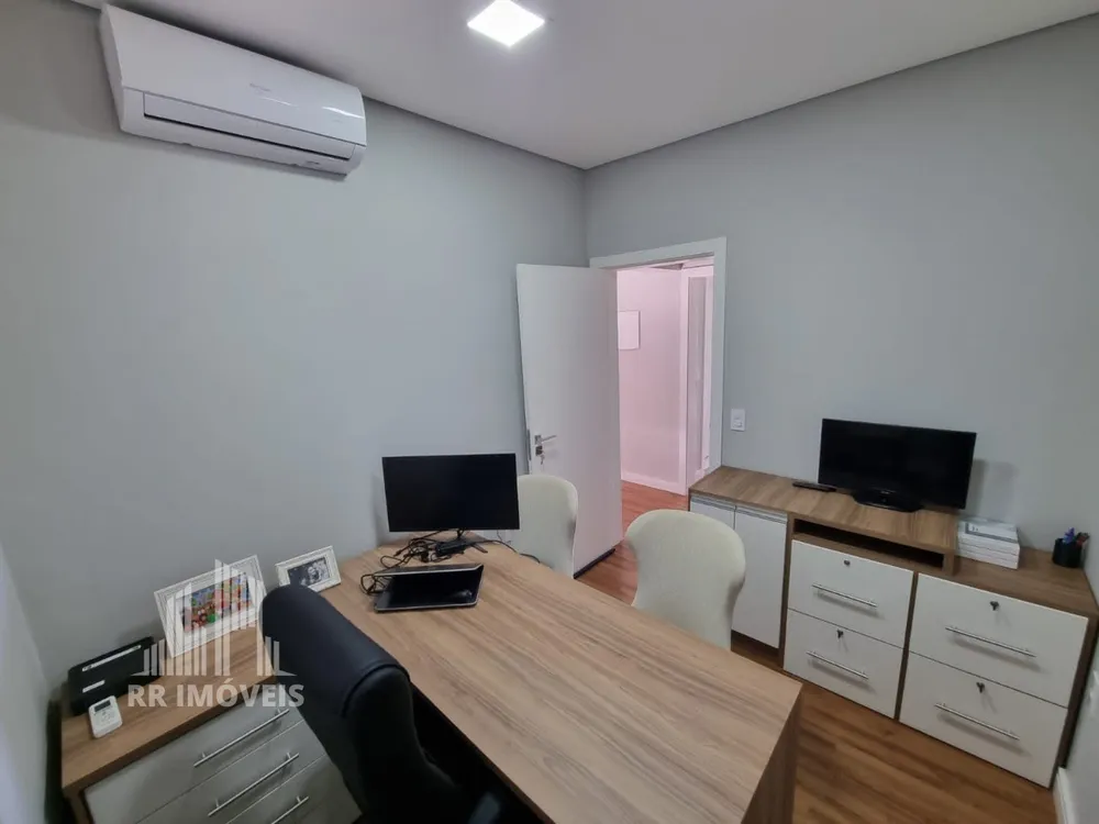 Casa, 3 quartos, 245 m² - Foto 10