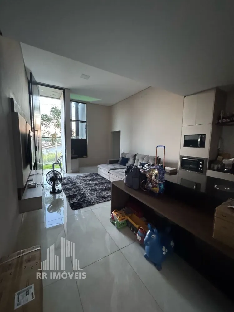 Casa, 3 quartos, 212 m² - Foto 1