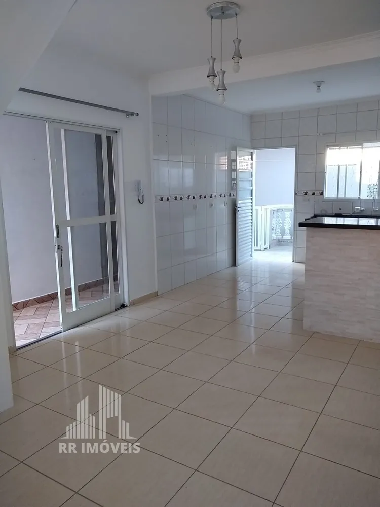 Casa, 4 quartos, 220 m² - Foto 1