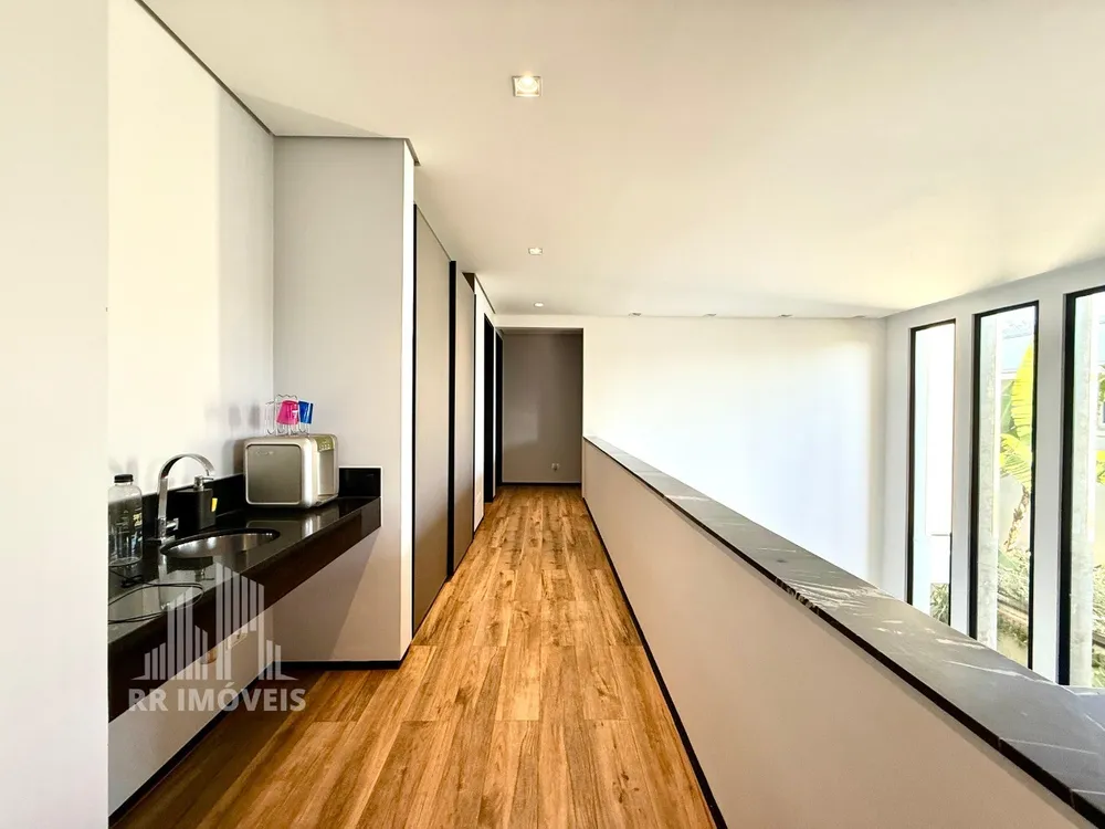Casa, 4 quartos, 440 m² - Foto 1