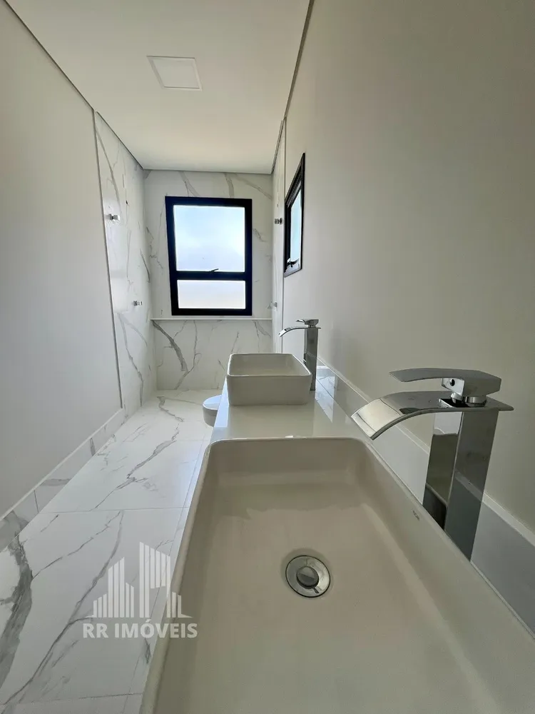 Casa, 4 quartos, 270 m² - Foto 8