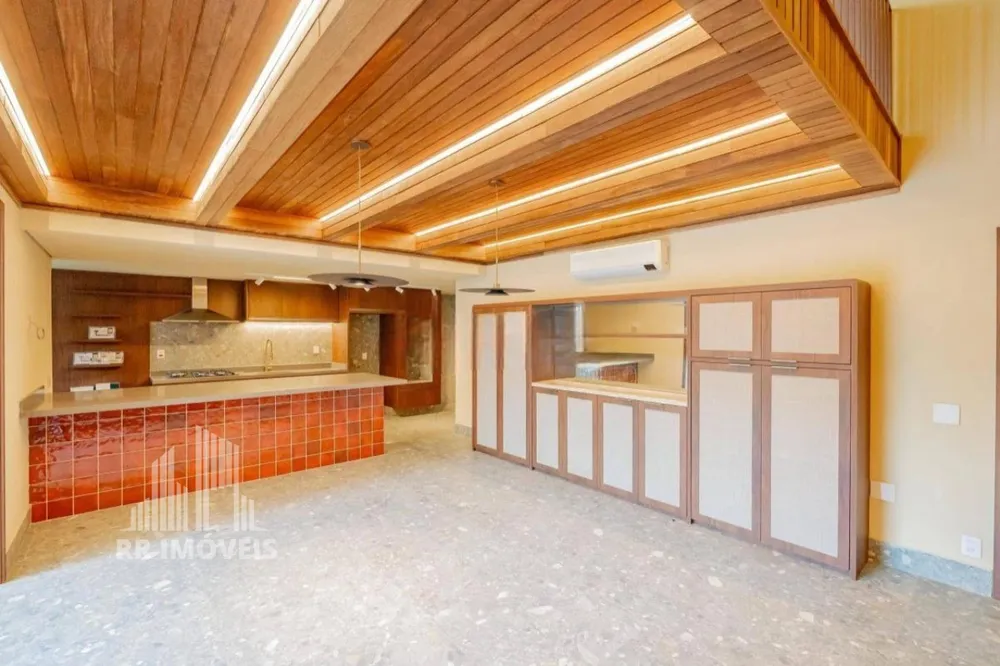 Apartamento, 4 quartos, 192 m² - Foto 1