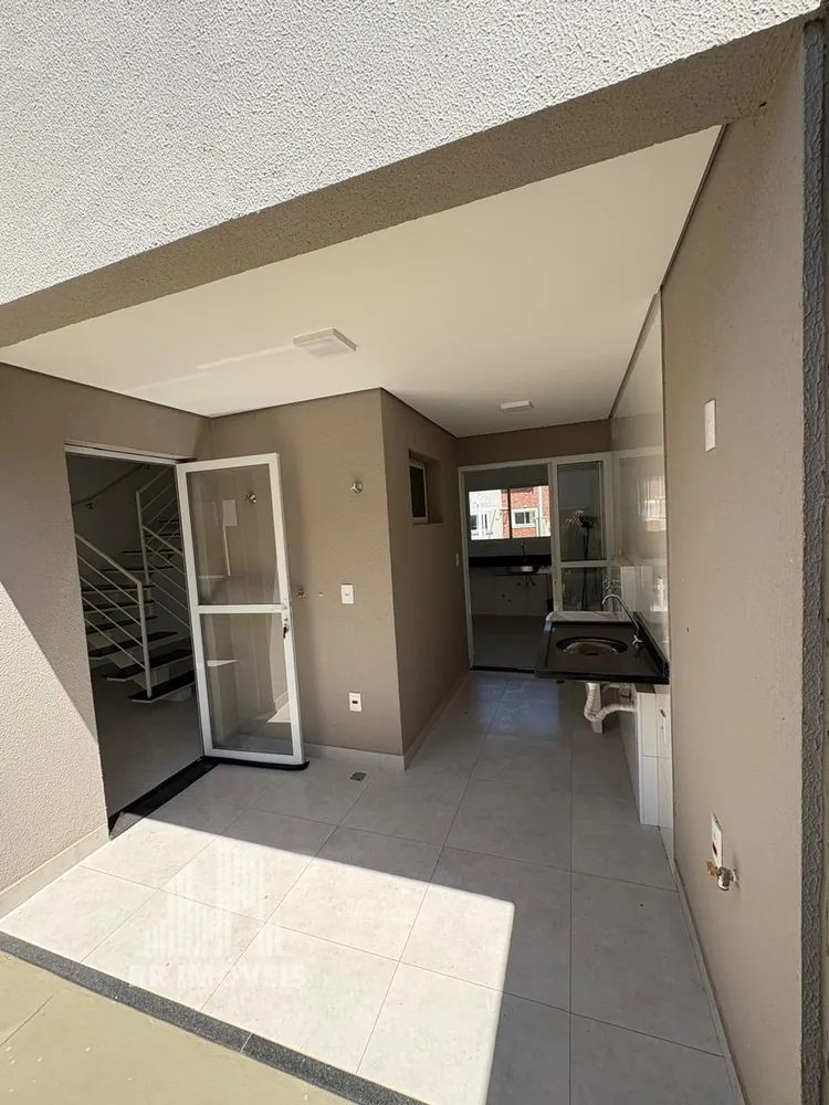 Casa, 3 quartos, 96 m² - Foto 3
