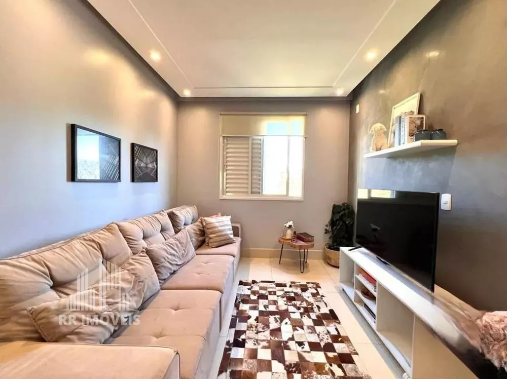 Apartamento à venda com 3 quartos, 123m² - Foto 1