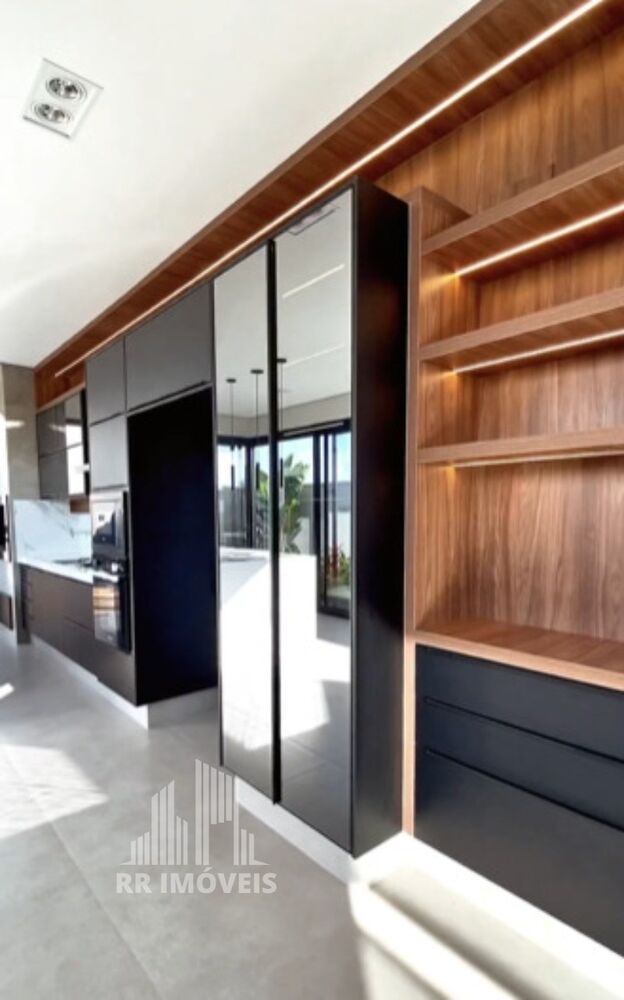 Casa, 3 quartos, 175 m² - Foto 1