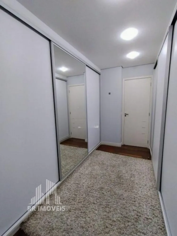 Apartamento, 3 quartos, 202 m² - Foto 1