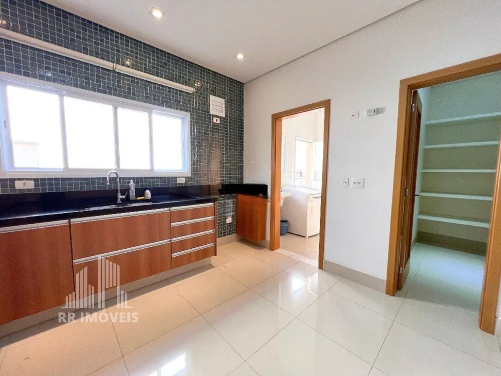 Casa, 4 quartos, 250 m² - Foto 4