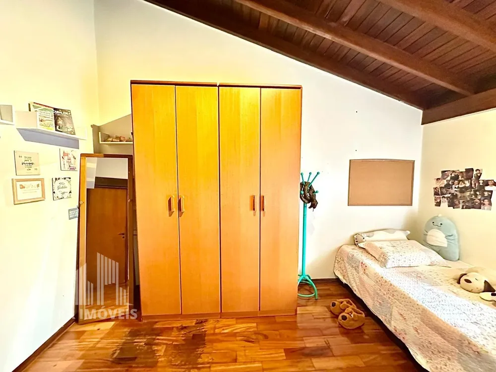 Casa, 3 quartos, 176 m² - Foto 2