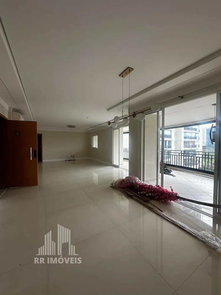 Apartamento, 3 quartos, 201 m² - Foto 2