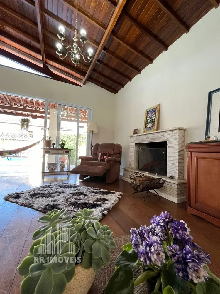 Casa, 4 quartos, 253 m² - Foto 8