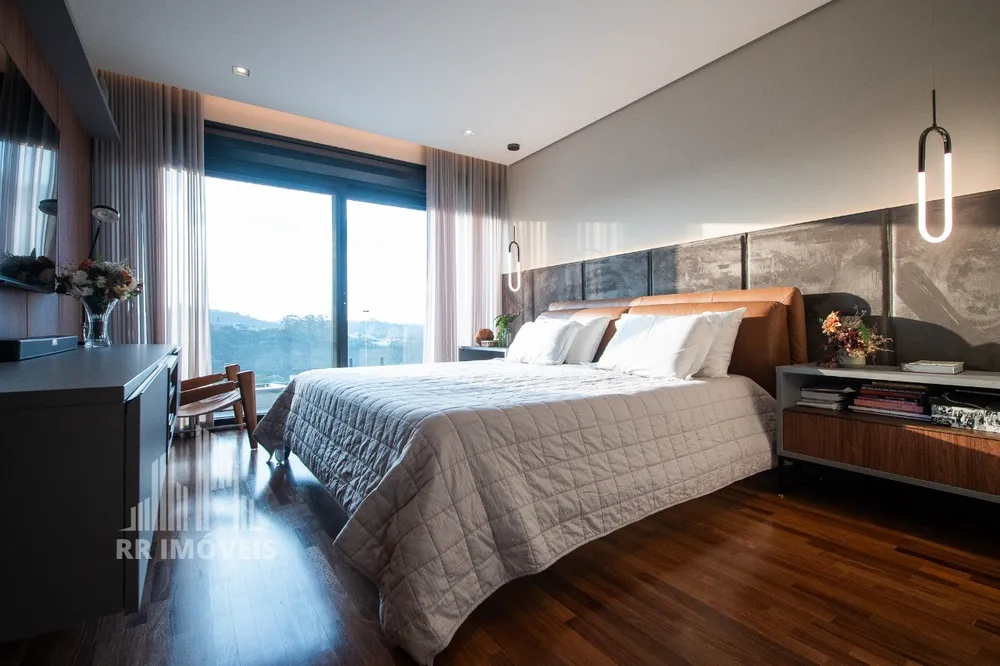 Casa, 5 quartos, 490 m² - Foto 1