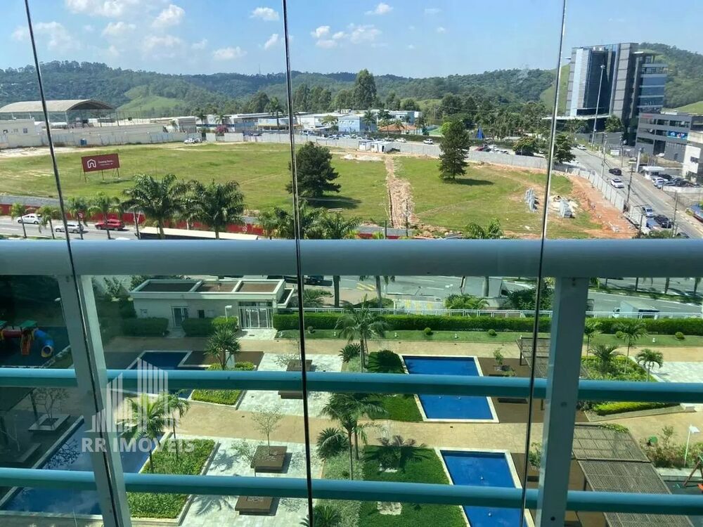 Apartamento à venda com 3 quartos, 202m² - Foto 1