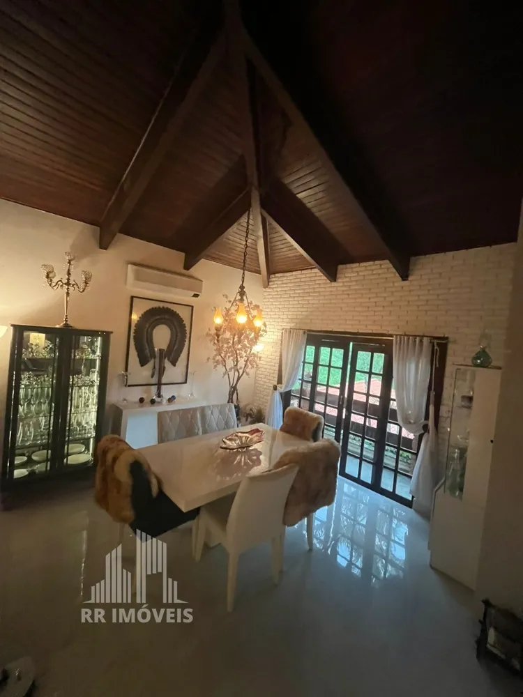 Casa, 5 quartos, 2800 m² - Foto 3