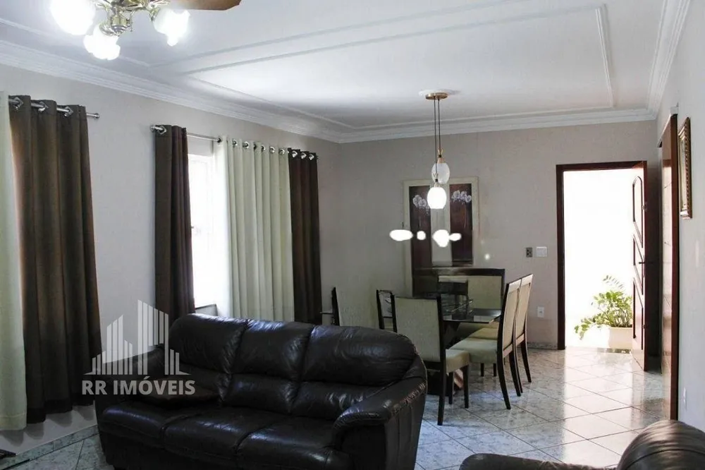 Casa, 3 quartos, 215 m² - Foto 6