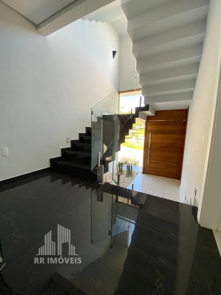Casa, 3 quartos, 360 m² - Foto 1
