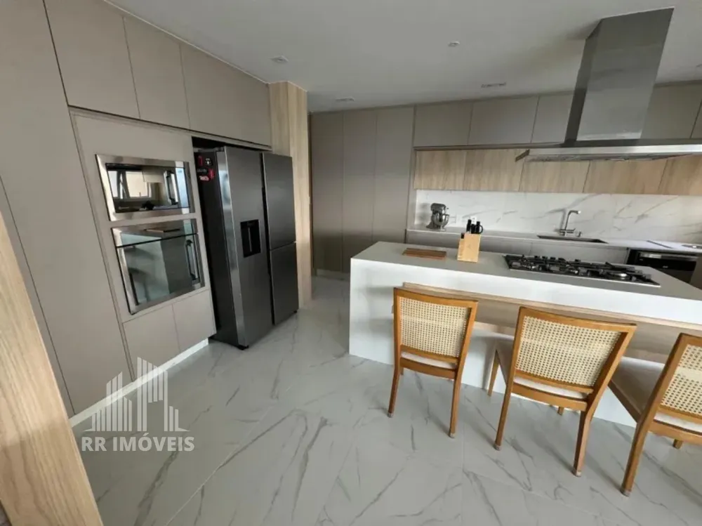 Apartamento, 3 quartos, 200 m² - Foto 2