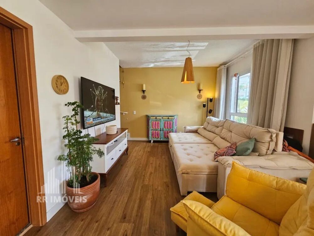 Casa à venda com 3 quartos, 95m² - Foto 1