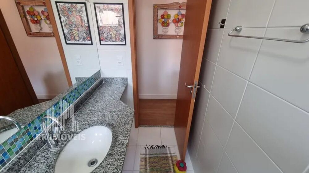 Casa à venda com 3 quartos, 95m² - Foto 3