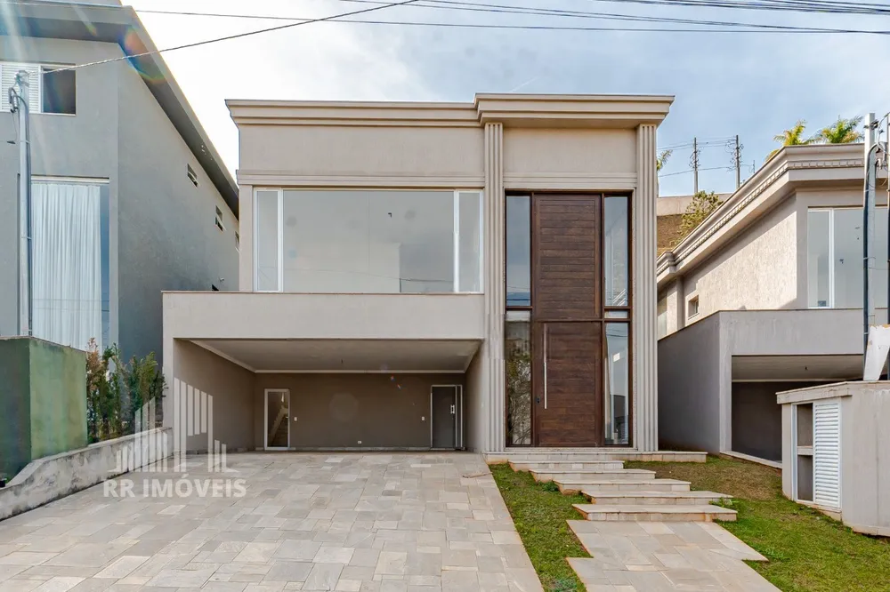 Casa, 3 quartos, 303 m² - Foto 2