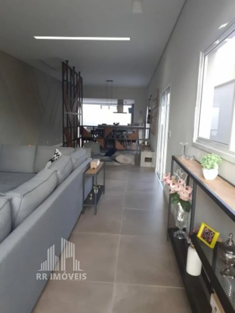 Casa, 3 quartos, 270 m² - Foto 2