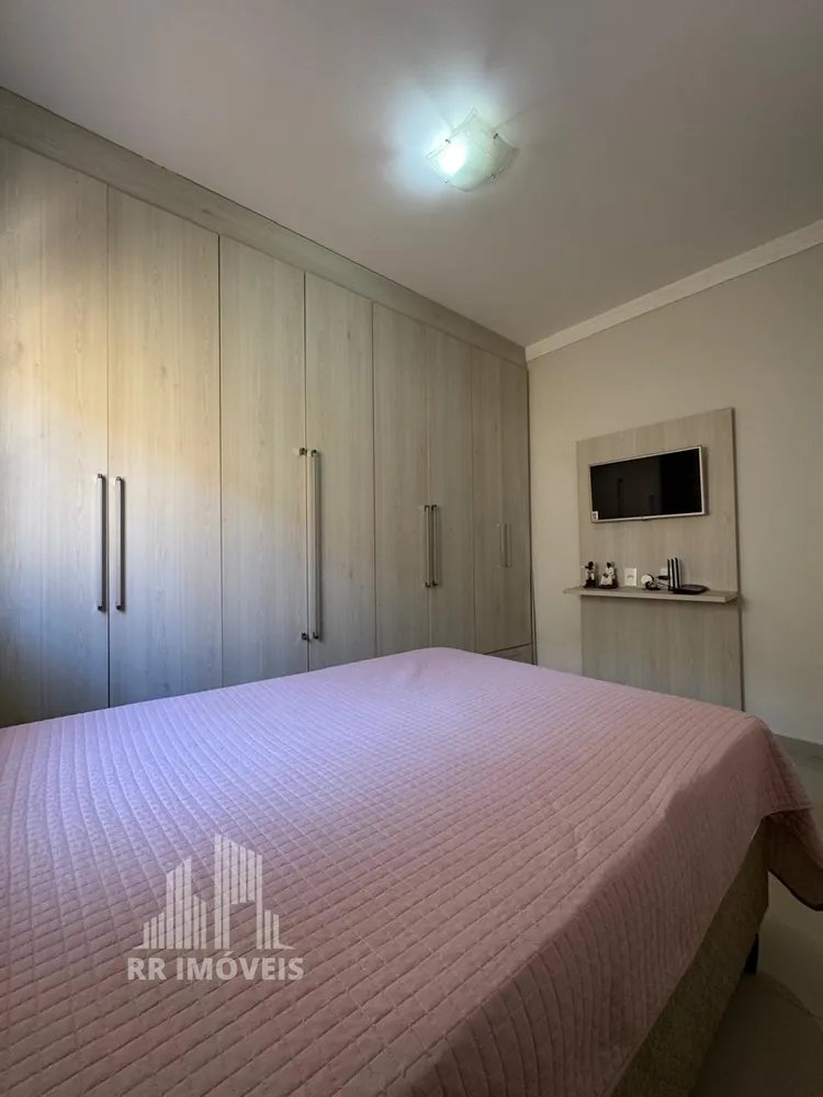 Casa, 3 quartos, 111 m² - Foto 2
