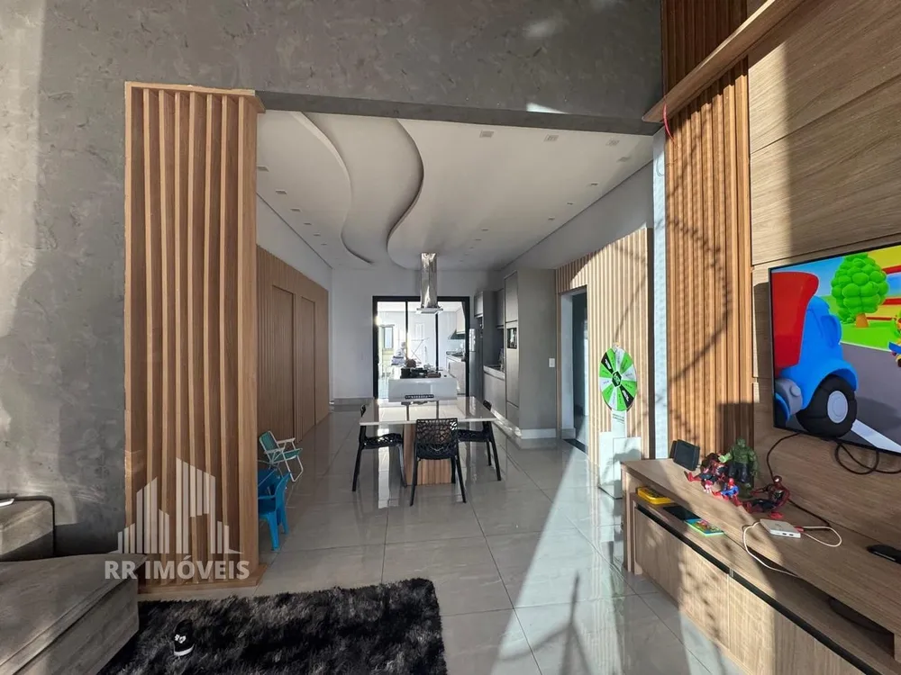 Casa, 3 quartos, 220 m² - Foto 2