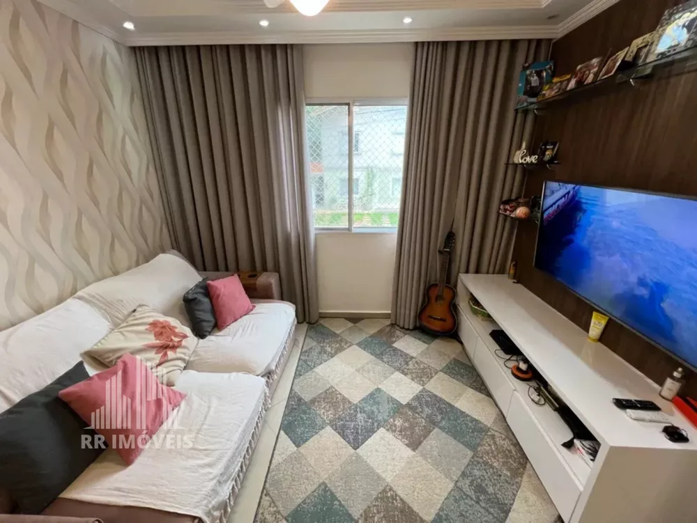 Casa à venda com 2 quartos, 65m² - Foto 4