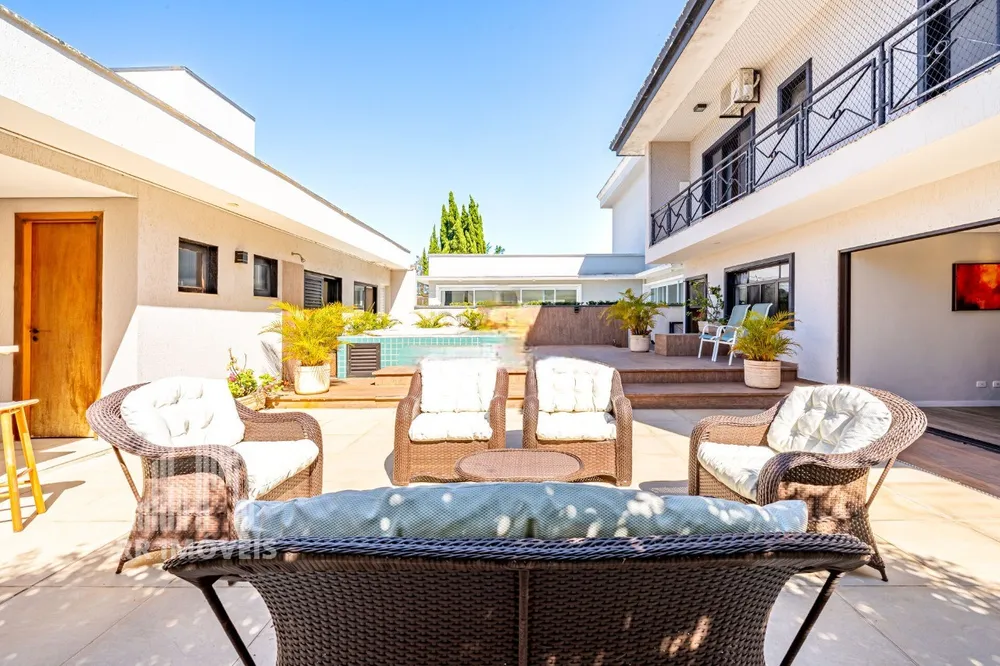 Casa, 4 quartos, 341 m² - Foto 1