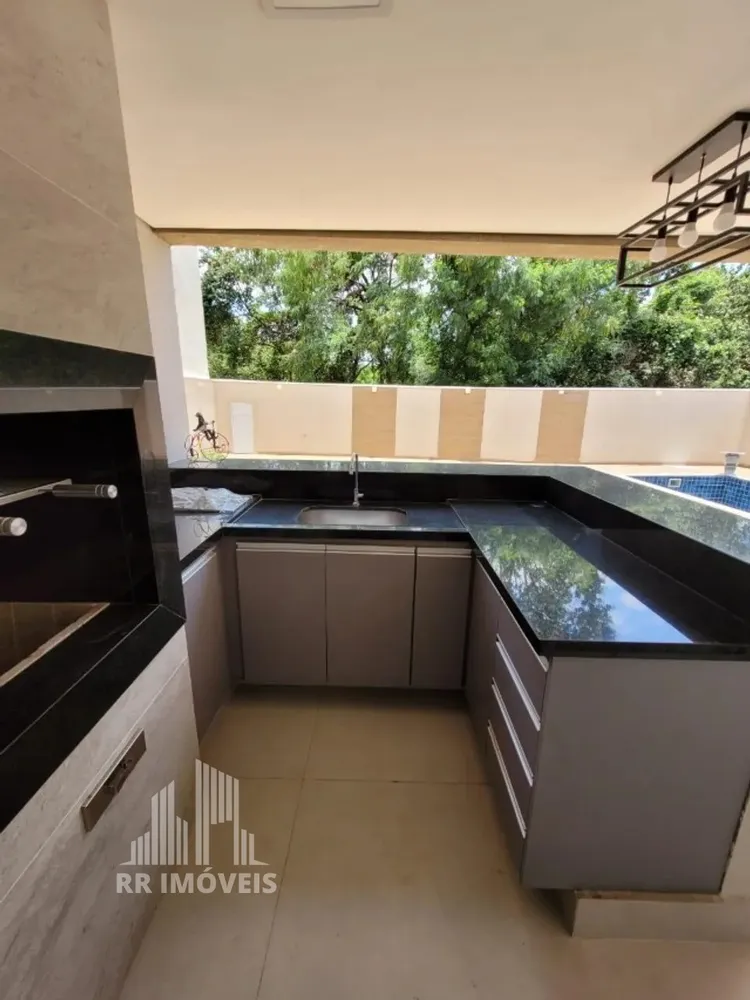 Casa, 5 quartos, 279 m² - Foto 1