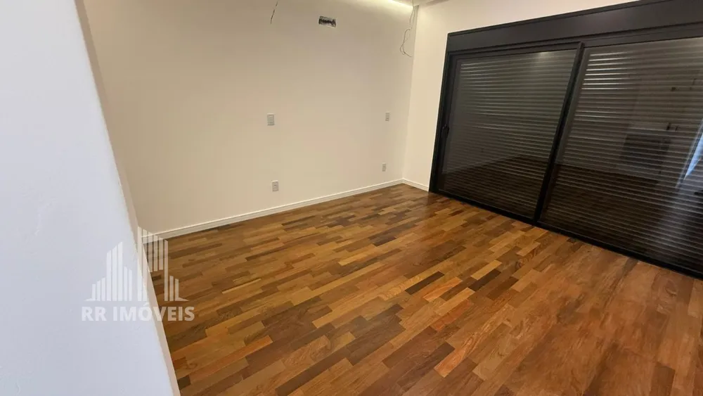 Casa, 4 quartos, 311 m² - Foto 4