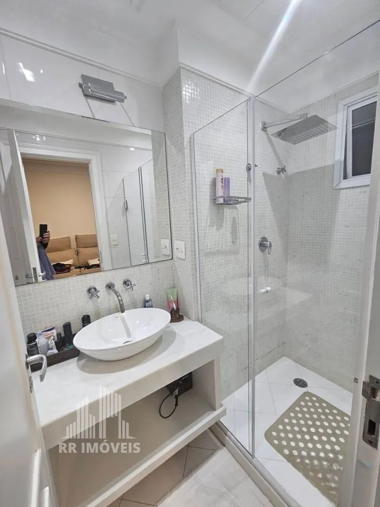 Casa, 4 quartos, 236 m² - Foto 1