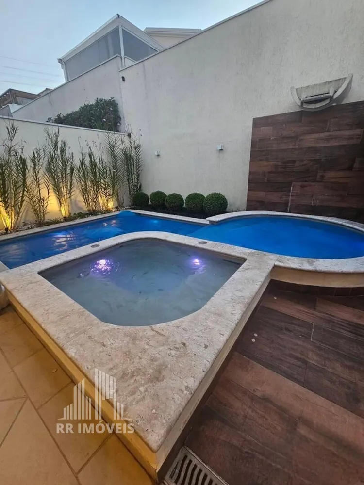 Casa, 4 quartos, 236 m² - Foto 11