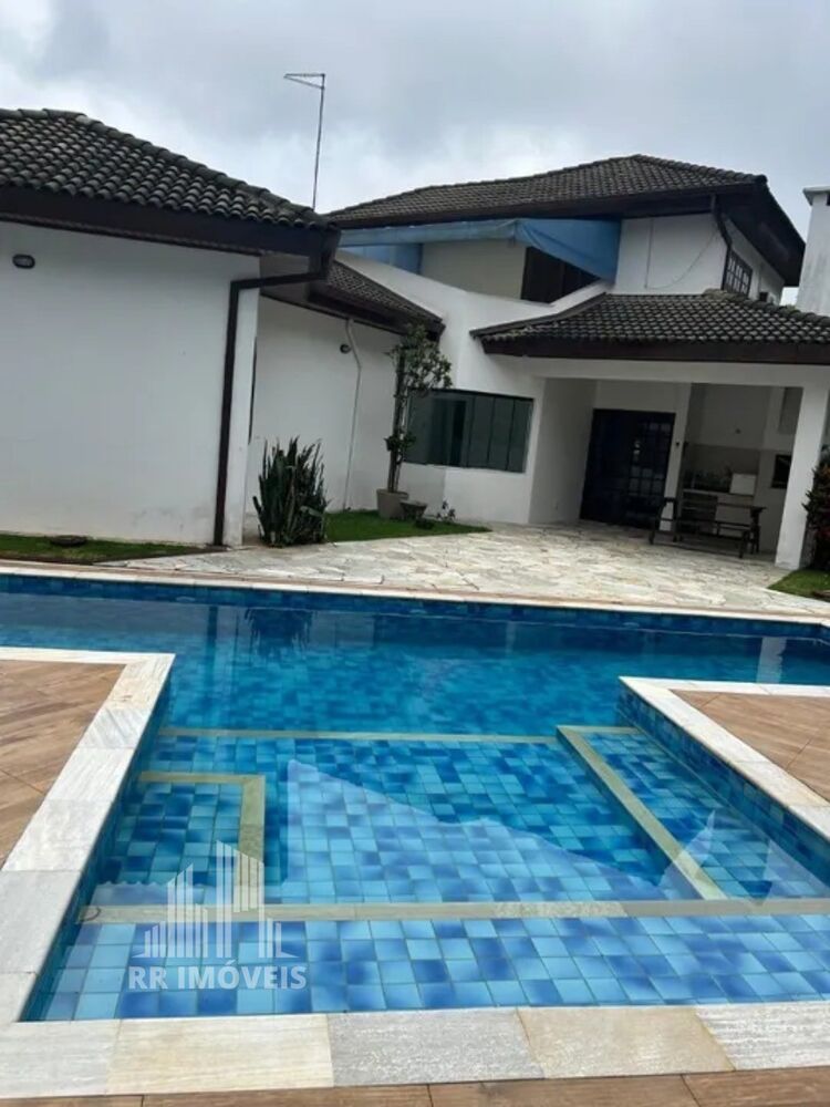 Casa, 4 quartos, 390 m² - Foto 1