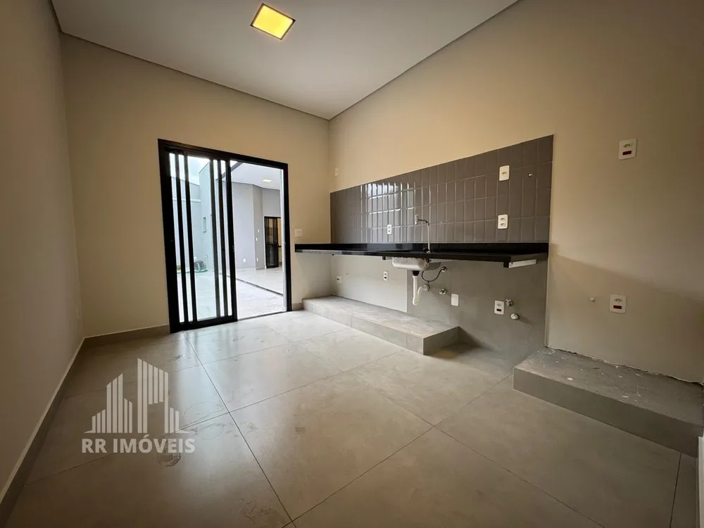Casa, 3 quartos, 194 m² - Foto 3