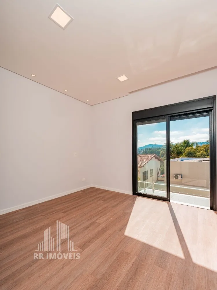 Casa, 3 quartos, 310 m² - Foto 4