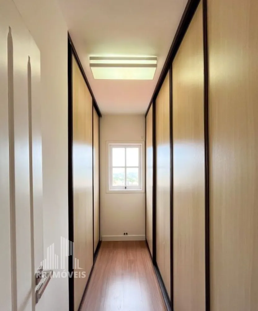 Casa, 4 quartos, 350 m² - Foto 1
