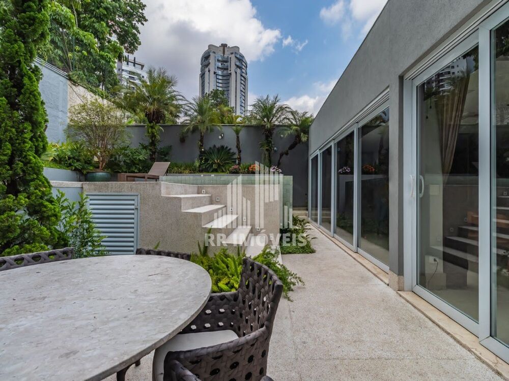 Casa, 4 quartos, 600 m² - Foto 1