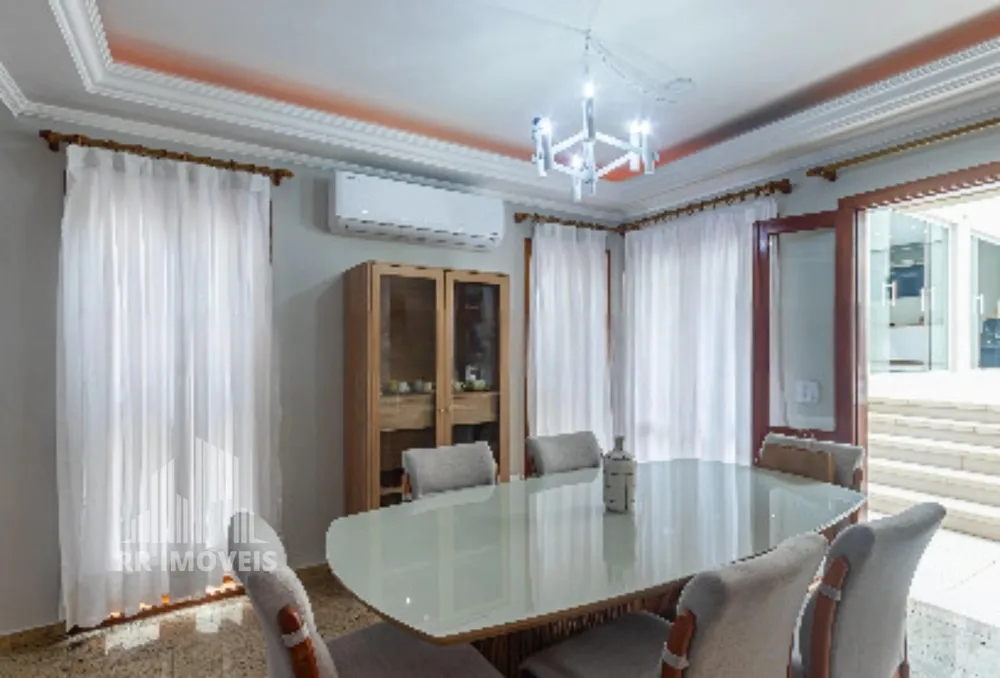 Casa, 4 quartos, 304 m² - Foto 3