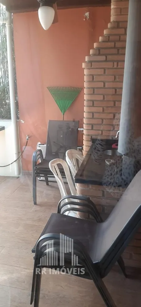 Casa, 3 quartos, 176 m² - Foto 2