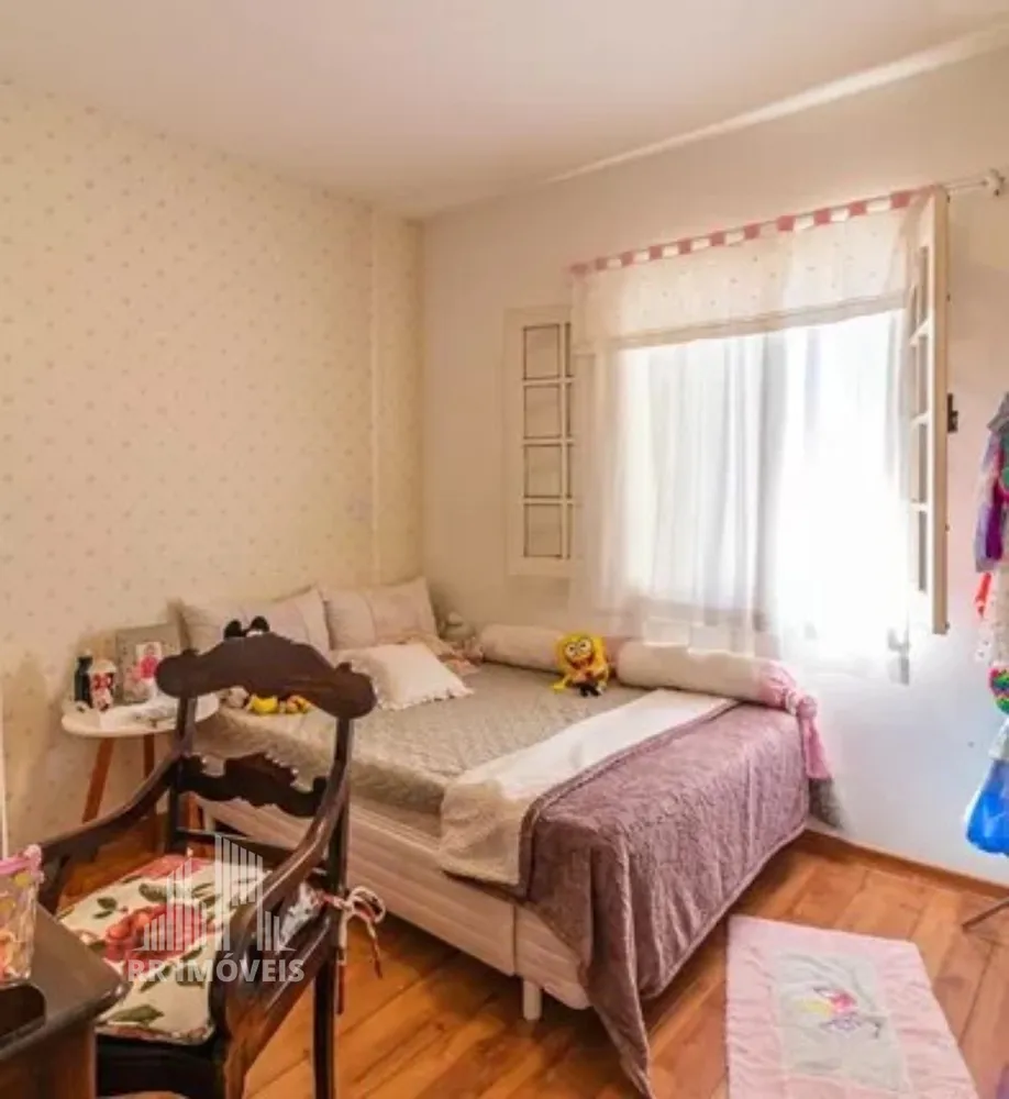 Casa, 4 quartos, 346 m² - Foto 1
