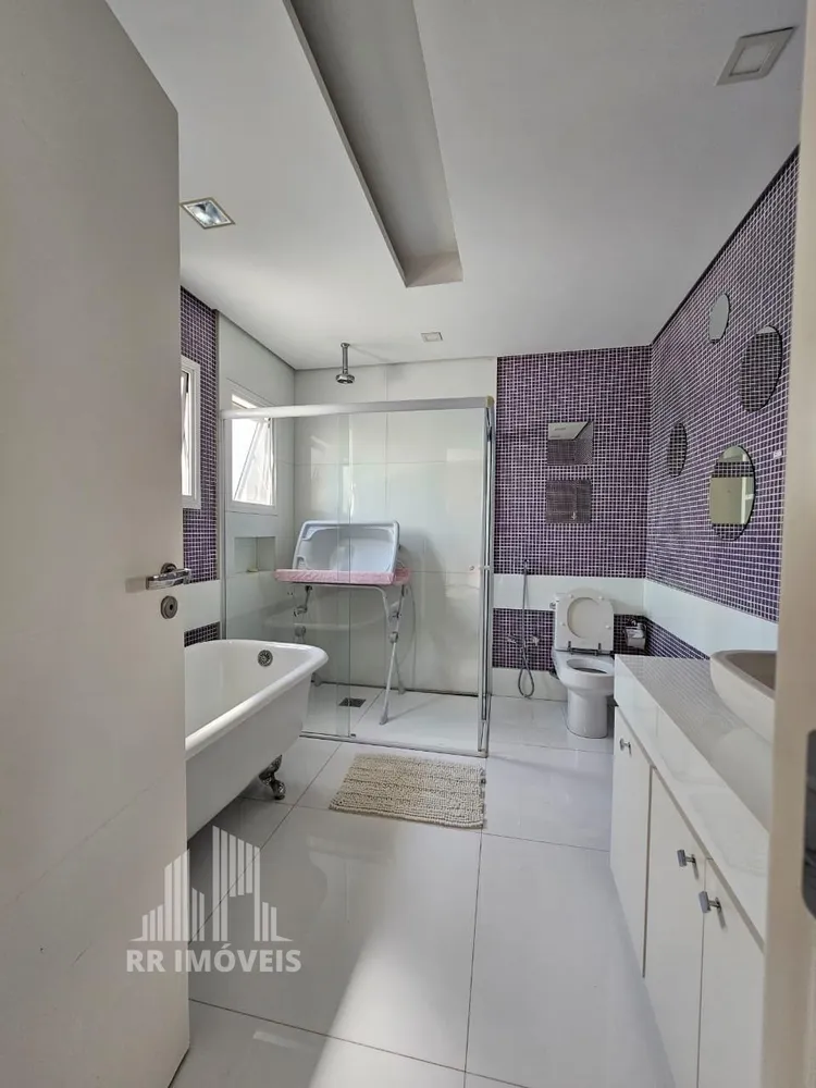 Casa, 5 quartos, 771 m² - Foto 1