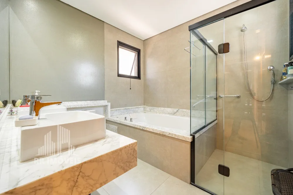 Casa, 5 quartos, 330 m² - Foto 2