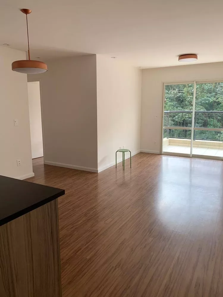 Apartamento à venda com 3 quartos, 87m² - Foto 4