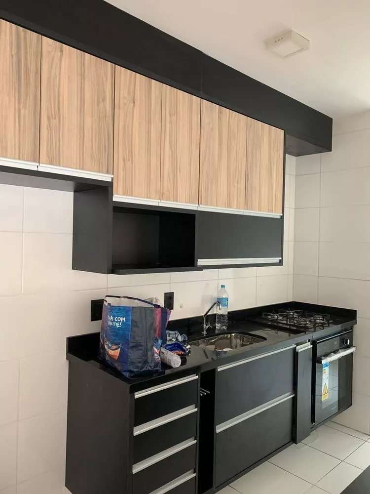 Apartamento à venda com 3 quartos, 87m² - Foto 3